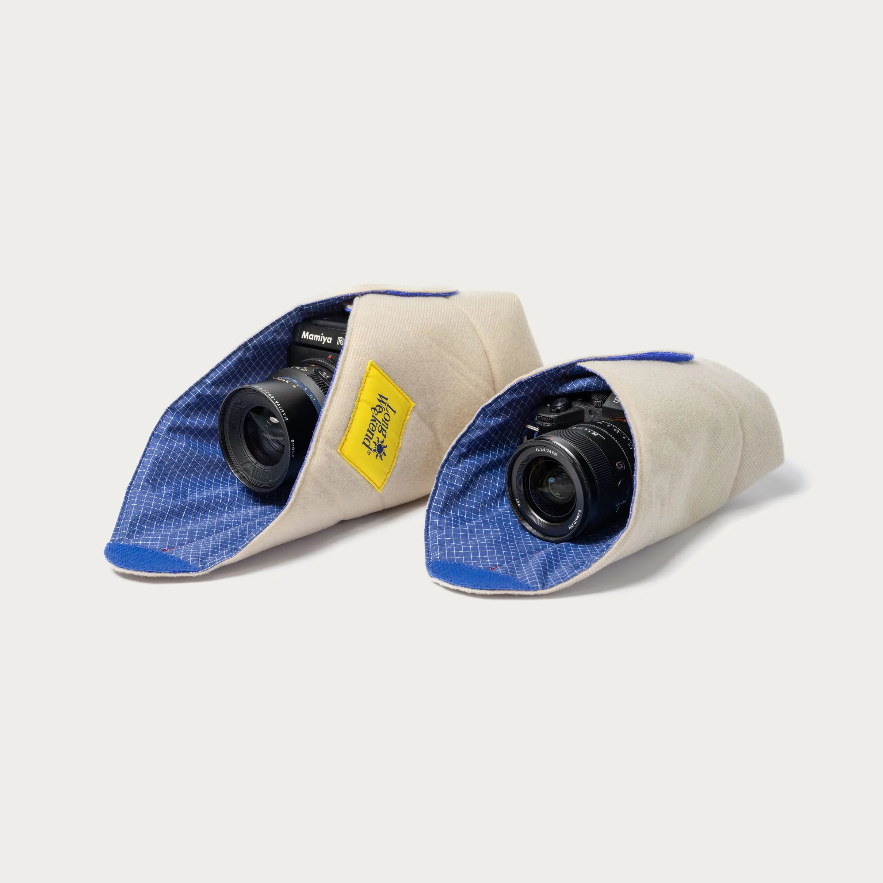 Long Weekend Padded Camera Wrap